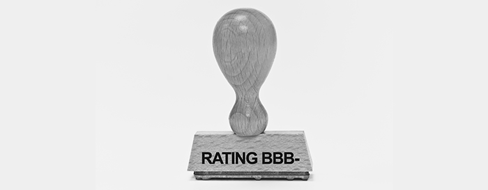 Fitch taglia il rating italiano a BBB- e conferma l’outlook stabile