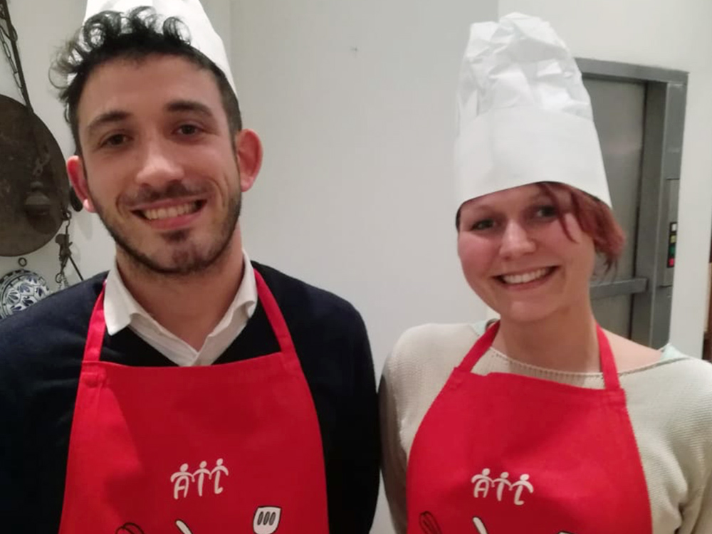 Business-defence-team-building