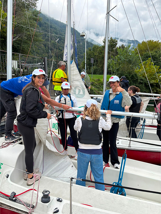 Navigare insieme: il nostro Team Building in Barca a Vela